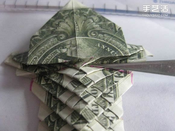折紙美元鯉魚的方法 用美元折鯉魚怎么折圖解 -  rpnrmr.com