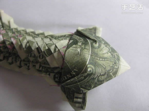 折紙美元鯉魚的方法 用美元折鯉魚怎么折圖解 -  rpnrmr.com