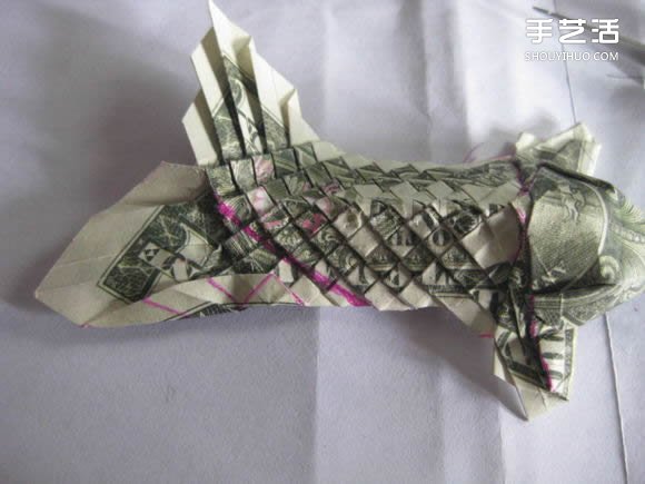折紙美元鯉魚的方法 用美元折鯉魚怎么折圖解 -  rpnrmr.com