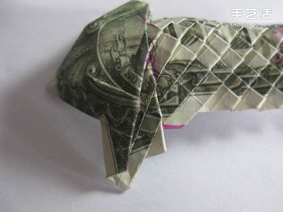 折紙美元鯉魚的方法 用美元折鯉魚怎么折圖解 -  rpnrmr.com