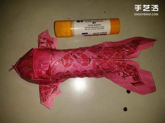 折紙美元鯉魚的方法 用美元折鯉魚怎么折圖解 -  rpnrmr.com