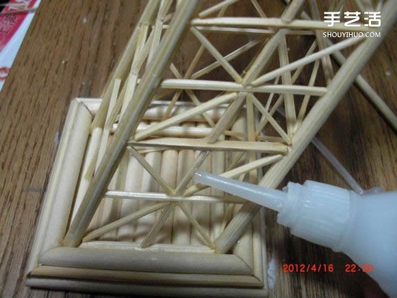 筷子和竹簽制作埃菲爾鐵塔模型的詳細(xì)圖解教程 -  rpnrmr.com