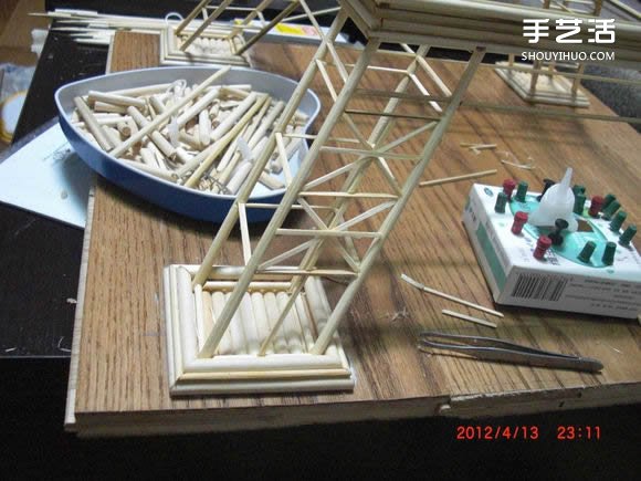 筷子和竹簽制作埃菲爾鐵塔模型的詳細(xì)圖解教程 -  rpnrmr.com