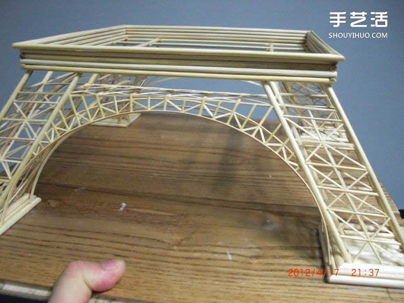 筷子和竹簽制作埃菲爾鐵塔模型的詳細(xì)圖解教程 -  rpnrmr.com