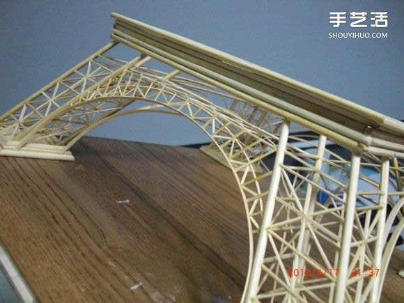 筷子和竹簽制作埃菲爾鐵塔模型的詳細(xì)圖解教程 -  rpnrmr.com