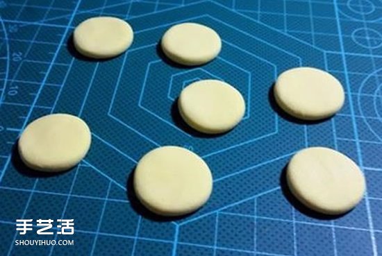 母親節(jié)康乃馨花制作 橡皮泥做康乃馨的教程 -  rpnrmr.com