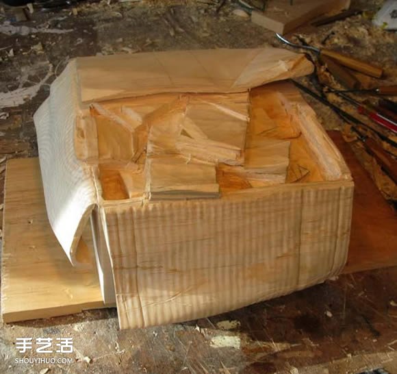 五一送福利啦，每人一箱子美金快來拿走！ -  rpnrmr.com
