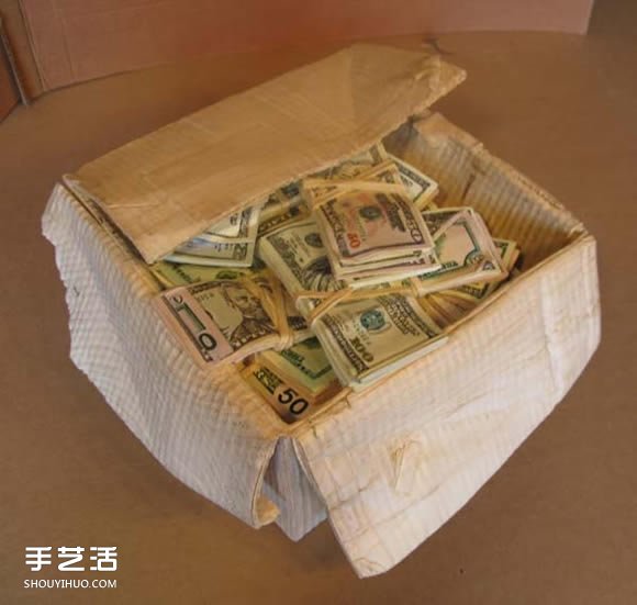五一送福利啦，每人一箱子美金快來拿走！ -  rpnrmr.com