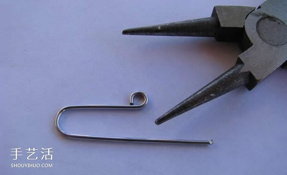 曲別針手工制作波西米亞風(fēng)的蝴蝶手鏈圖解 -  rpnrmr.com