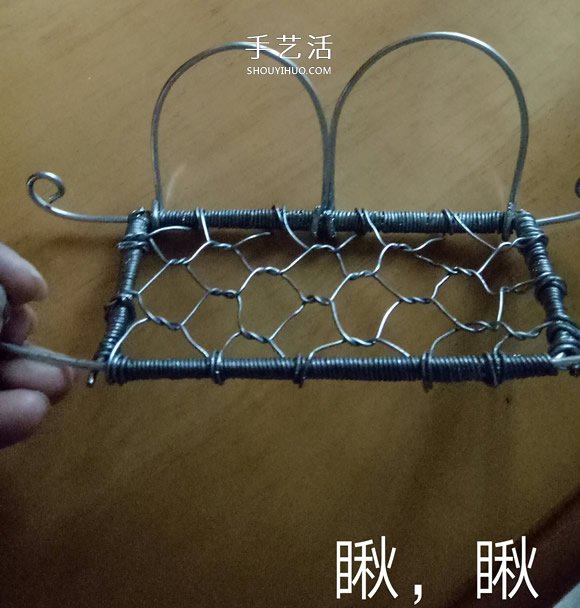 秋千吊椅鐵絲工藝品DIY 迷你秋千吊椅制作方法 -  rpnrmr.com