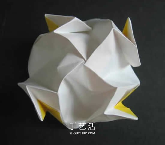 手工玫瑰花的折法圖解 超詳細(xì)折紙玫瑰步驟圖 -  rpnrmr.com