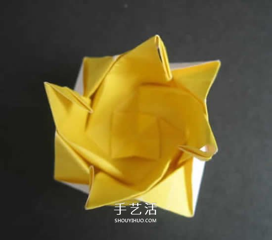 手工玫瑰花的折法圖解 超詳細(xì)折紙玫瑰步驟圖 -  rpnrmr.com