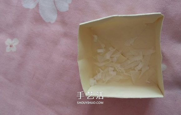 正方形禮品盒的折法 帶花朵禮品盒折紙圖解 -  rpnrmr.com