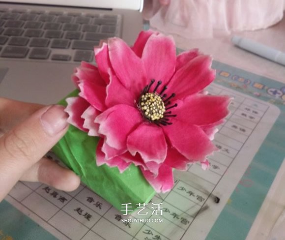 正方形禮品盒的折法 帶花朵禮品盒折紙圖解 -  rpnrmr.com