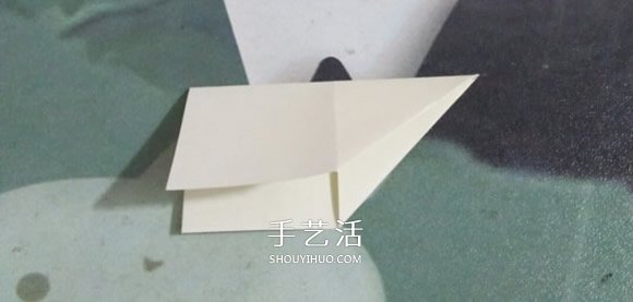 簡易圣誕花環(huán)折紙圖解 幼兒折圣誕花環(huán)的折法 -  rpnrmr.com