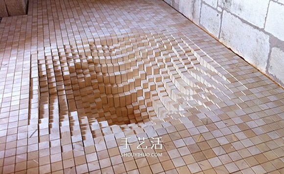 3000塊木頭方塊 制作將地板吞噬的“陷阱” -  rpnrmr.com