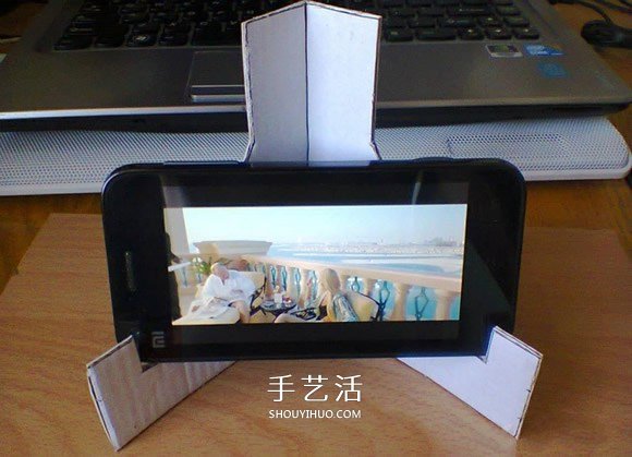 廢紙盒做手機(jī)支架方法 簡易手機(jī)支架制作方法 -  rpnrmr.com