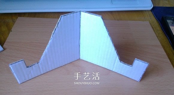 廢紙盒做手機(jī)支架方法 簡易手機(jī)支架制作方法 -  rpnrmr.com