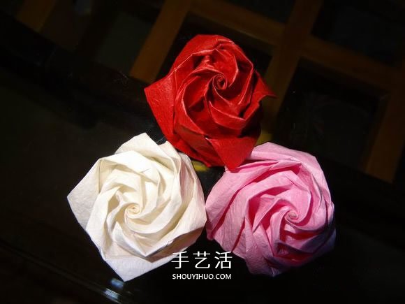 卷心玫瑰花的折法圖解 卷心玫瑰折紙教程詳細 -  rpnrmr.com