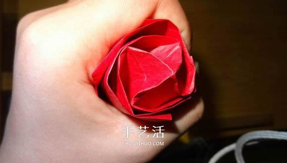 卷心玫瑰花的折法圖解 卷心玫瑰折紙教程詳細 -  rpnrmr.com