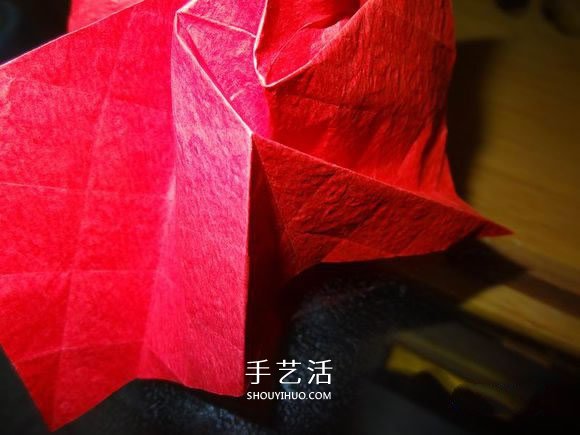 卷心玫瑰花的折法圖解 卷心玫瑰折紙教程詳細 -  rpnrmr.com