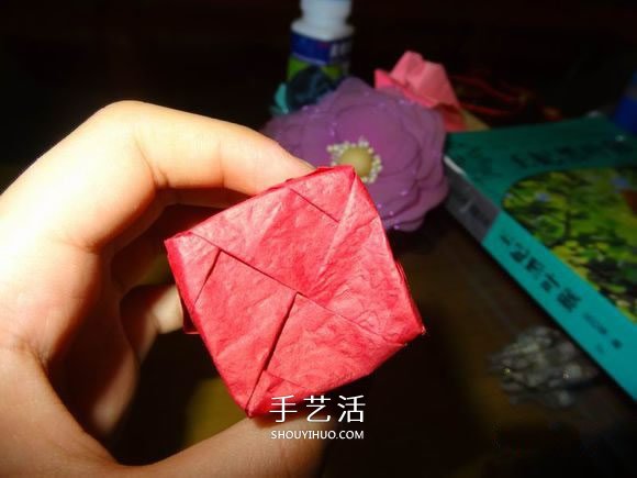 卷心玫瑰花的折法圖解 卷心玫瑰折紙教程詳細 -  rpnrmr.com