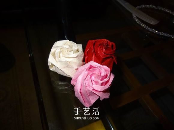 卷心玫瑰花的折法圖解 卷心玫瑰折紙教程詳細 -  rpnrmr.com
