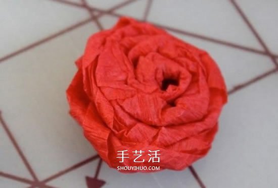 皺紋紙玫瑰花掛飾DIY 婚禮情人節(jié)愛心裝飾制作 -  rpnrmr.com