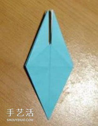 X翼戰(zhàn)斗機折紙方法 怎么折X翼戰(zhàn)斗機圖解 -  rpnrmr.com