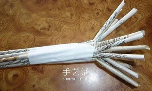 自制生命之樹的做法 廢舊報紙制作生命之樹 -  rpnrmr.com