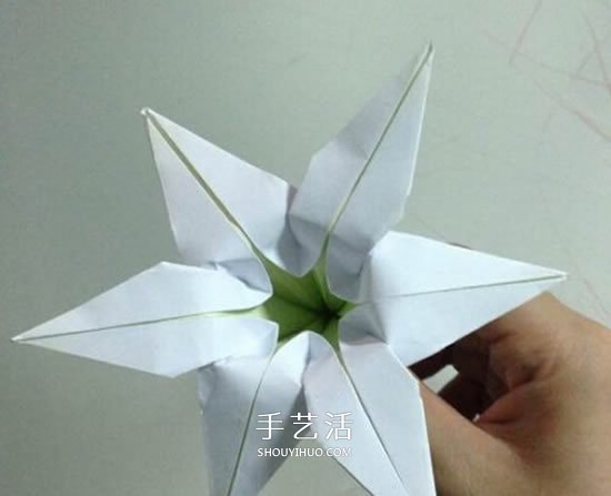 紙百合花的折法圖解 折百合花的方法步驟 -  rpnrmr.com