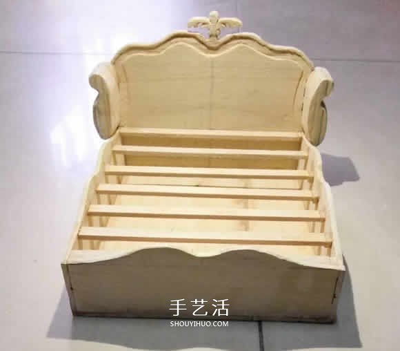純手工迷你家具 呈現(xiàn)歐洲三個(gè)時(shí)期的室內(nèi)環(huán)境 -  rpnrmr.com