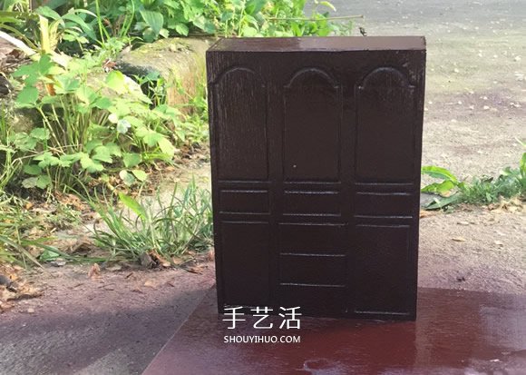 純手工迷你家具 呈現(xiàn)歐洲三個(gè)時(shí)期的室內(nèi)環(huán)境 -  rpnrmr.com