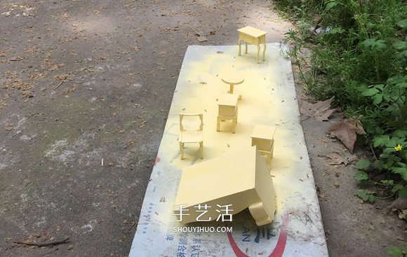 純手工迷你家具 呈現(xiàn)歐洲三個(gè)時(shí)期的室內(nèi)環(huán)境 -  rpnrmr.com