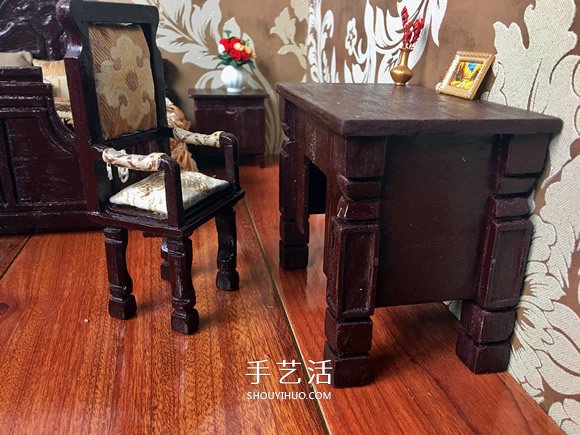 純手工迷你家具 呈現(xiàn)歐洲三個(gè)時(shí)期的室內(nèi)環(huán)境 -  rpnrmr.com