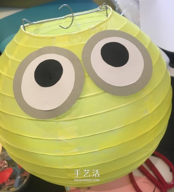 小黃人燈籠制作方法 簡單卡通燈籠的改造教程 -  rpnrmr.com