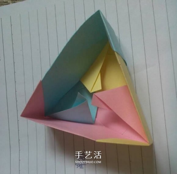 三角形紙盒折法帶蓋 折紙三角盒子圖解教程 -  rpnrmr.com