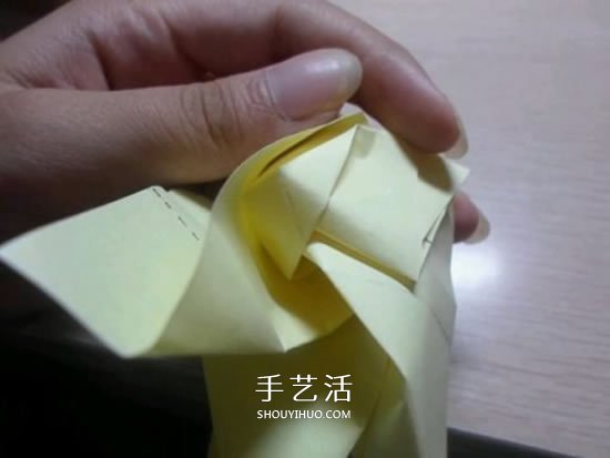 如何折疊玫瑰花圖解 玫瑰花的折法簡(jiǎn)單易學(xué) -  rpnrmr.com