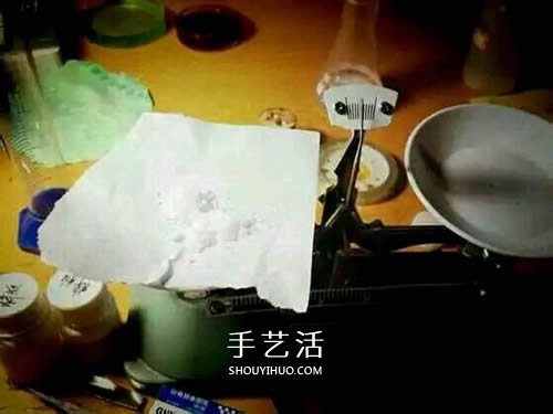 天氣預(yù)報(bào)瓶制作方法 自制天氣瓶的圖解教程 -  rpnrmr.com