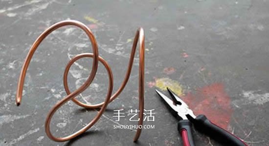 黃銅管和玻璃試管DIY制作優(yōu)雅的花瓶圖解 -  rpnrmr.com