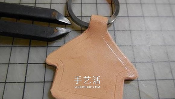 自制皮革鑰匙扣的方法 皮革手工制作鑰匙扣 -  rpnrmr.com