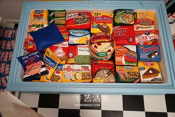 Lucy Sparrow的雜貨店 所有食品都是羊毛氈制作 -  rpnrmr.com