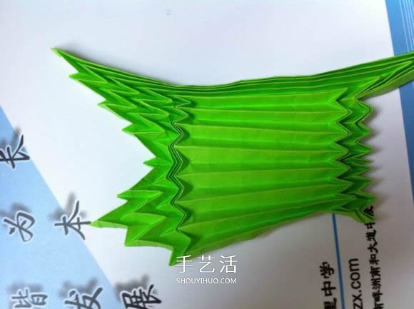 蛇腹蝴蝶的折法圖解 折紙美麗蝴蝶的方法教程 -  rpnrmr.com