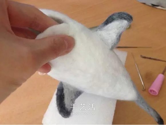 羊毛氈鯊魚鑰匙包DIY 羊毛氈鑰匙包的制作方法 -  rpnrmr.com