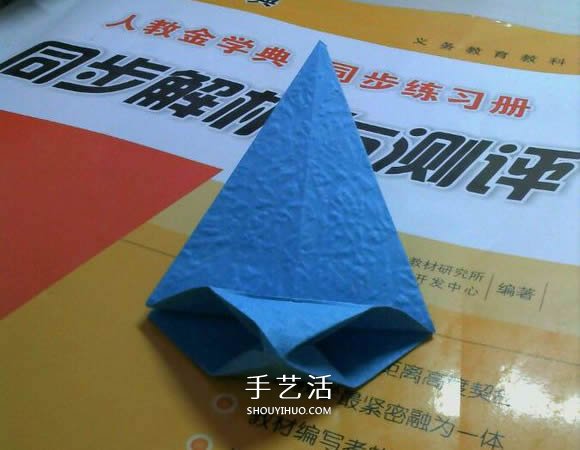 人字拖的折法圖解教程 折紙人字拖鞋的方法步驟 -  rpnrmr.com