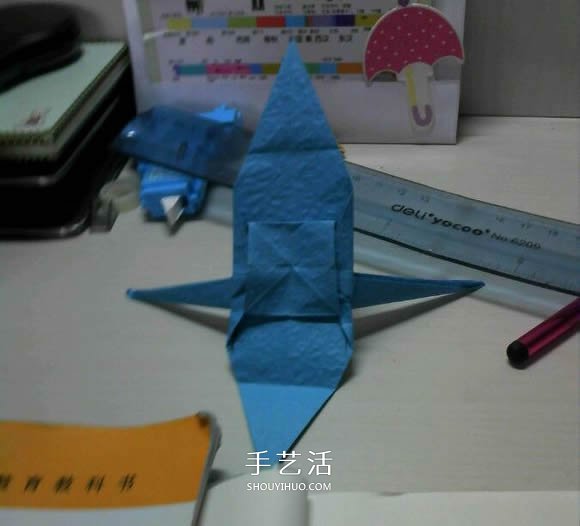 人字拖的折法圖解教程 折紙人字拖鞋的方法步驟 -  rpnrmr.com