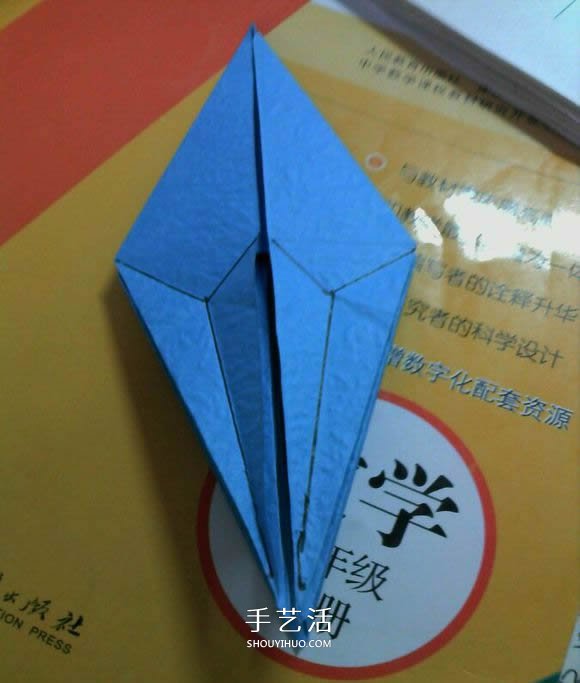 人字拖的折法圖解教程 折紙人字拖鞋的方法步驟 -  rpnrmr.com