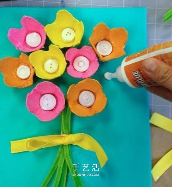 蛋托制作立體花朵裝飾畫 簡單蛋托裝飾畫做法 -  rpnrmr.com