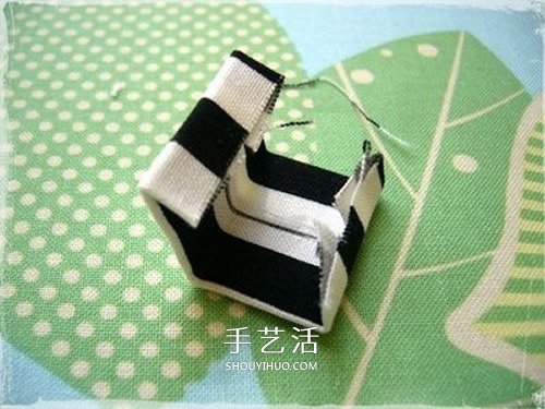 手工拼布筆袋教程圖解 不織布筆袋制作圖解法 -  rpnrmr.com