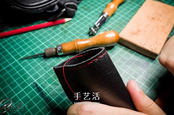 舊皮包改造時(shí)尚手機(jī)套 舊皮包變廢為寶做手機(jī)套 -  rpnrmr.com